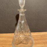 Piriform carafe in cut crystal