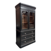 Display cabinet from the late 19th century.
