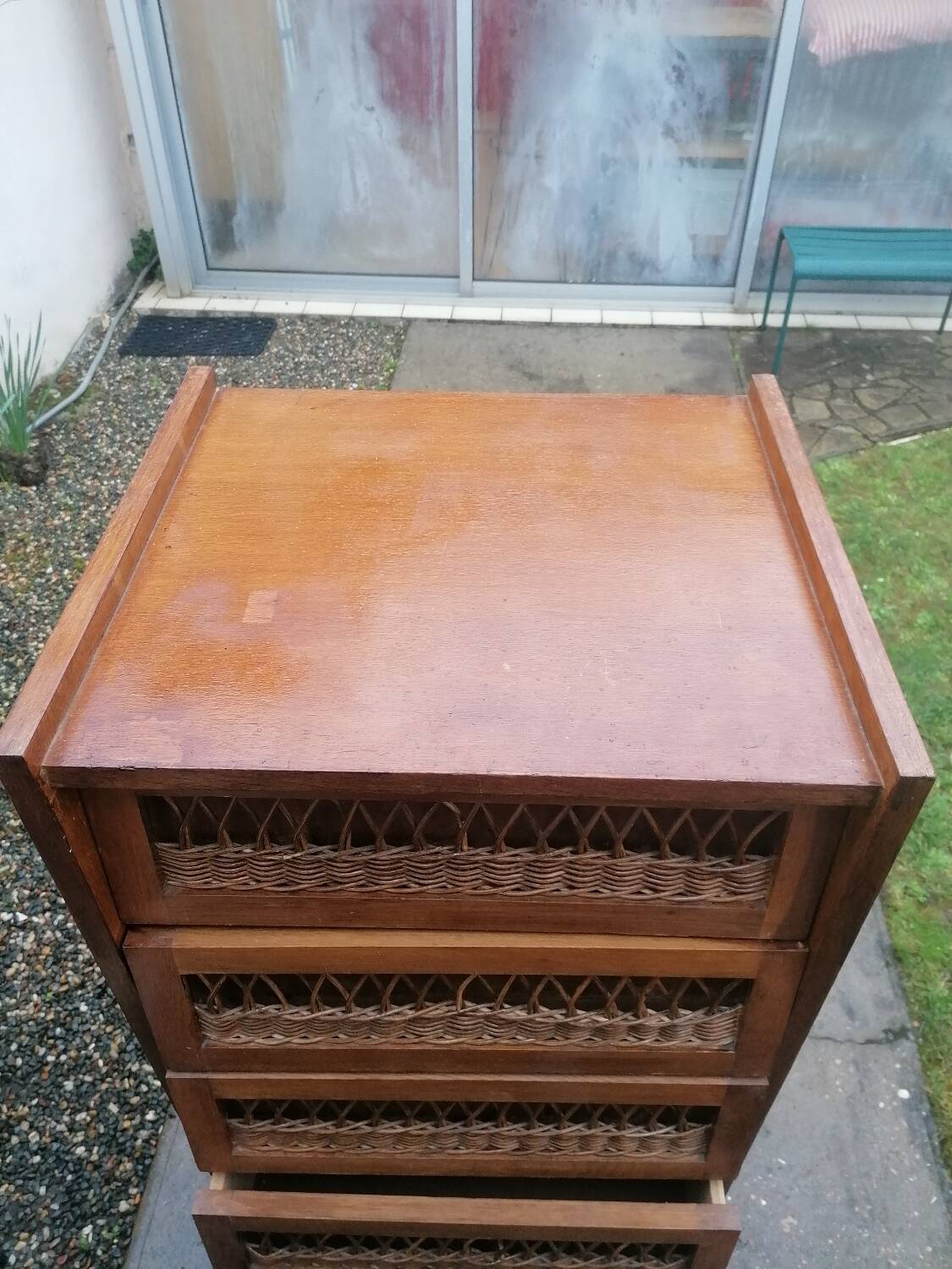 Wood and rattan chest of drawers