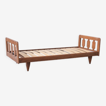 Day bed by Guillerme et Chambron in oak