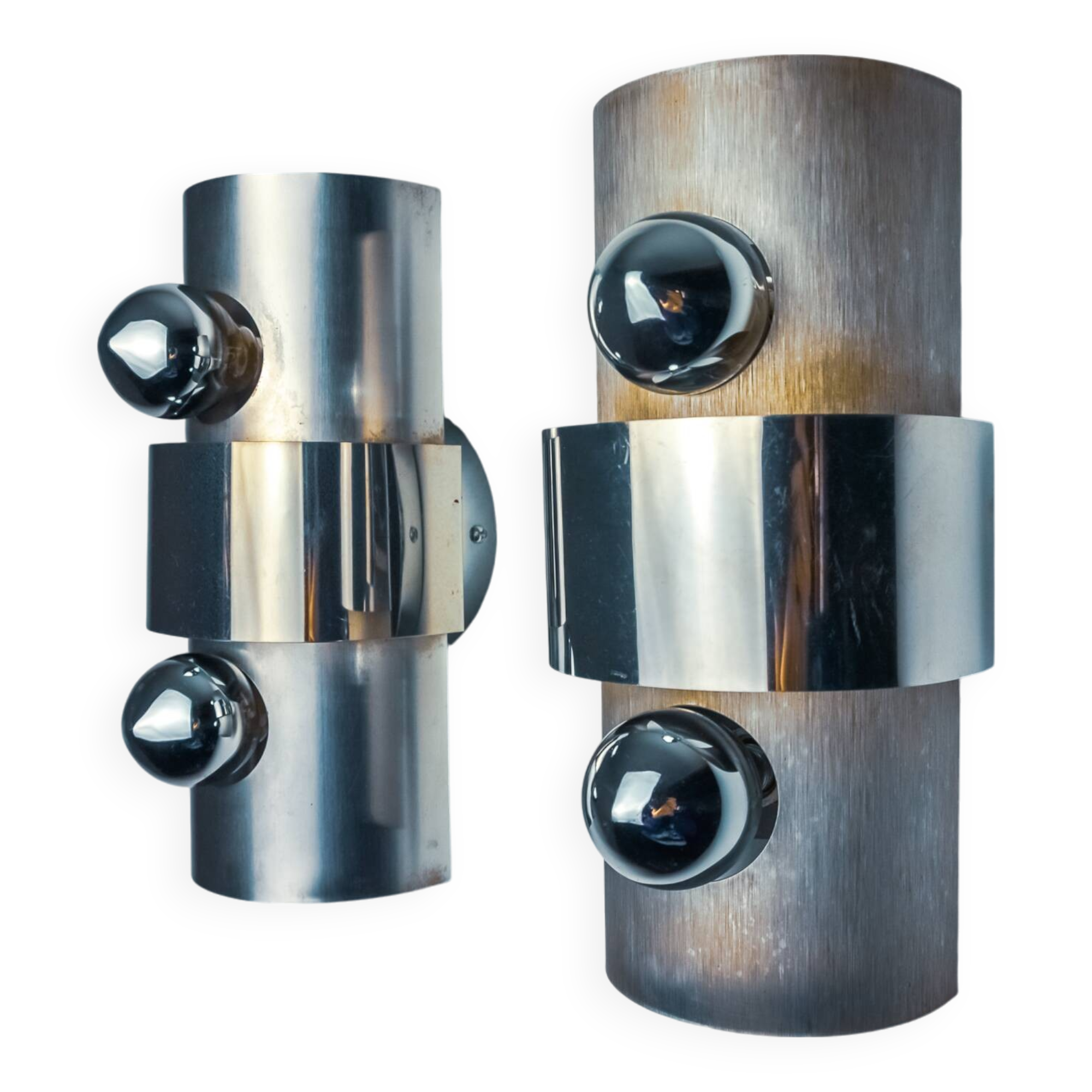 Pair of space age 2-light wall lights, chromed metal, Italy, 1970