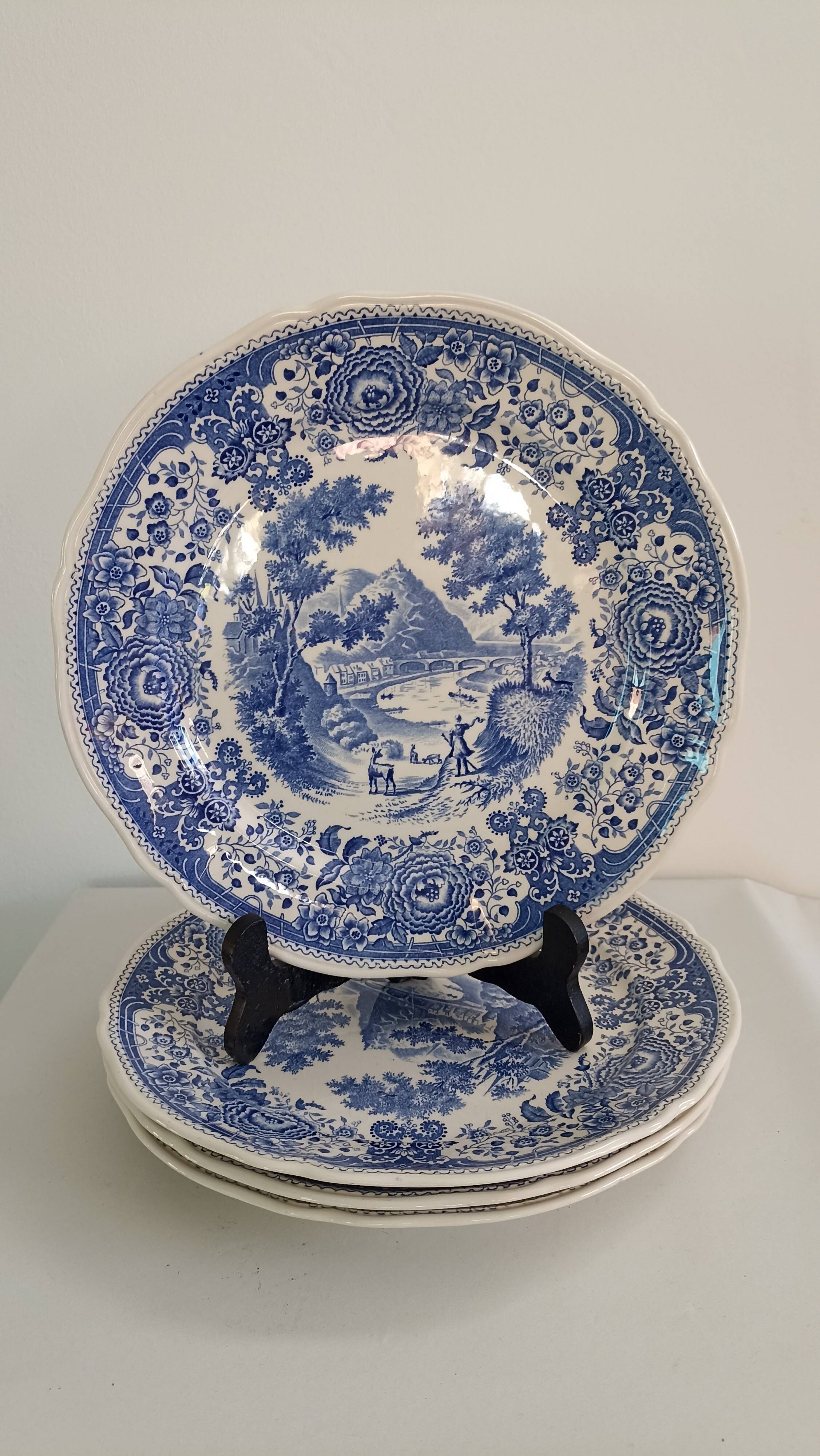 Villeroy & Boch plates