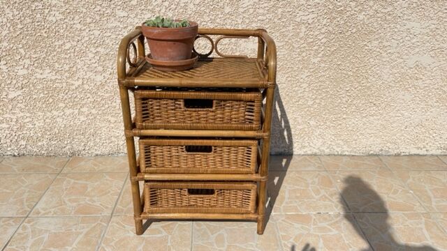 Cabinet with vintage rattan drawers