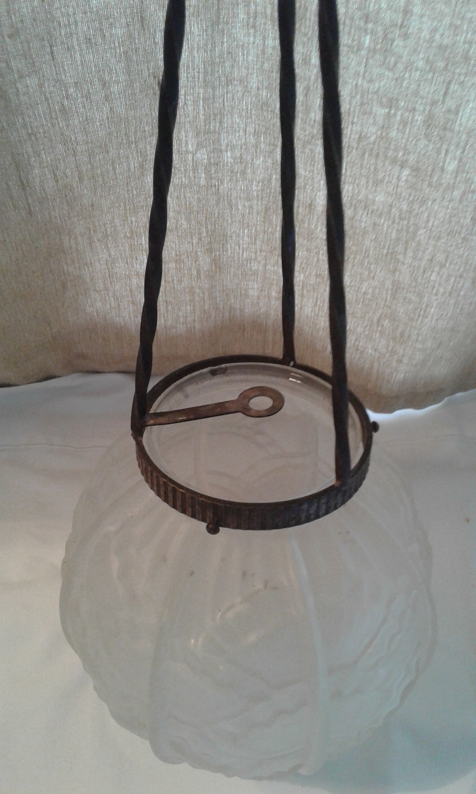 Art deco hanging lamp