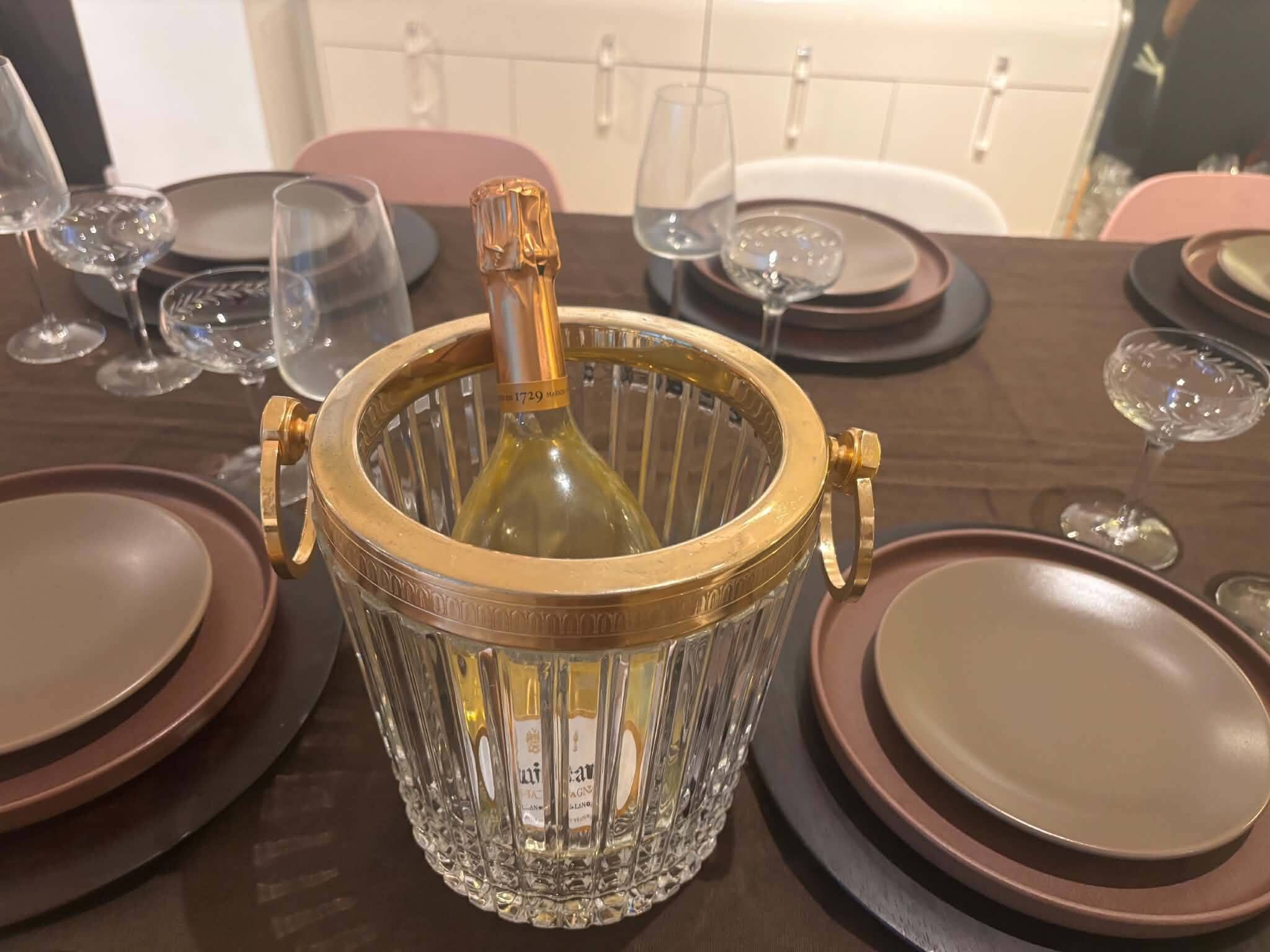 Champagne bucket