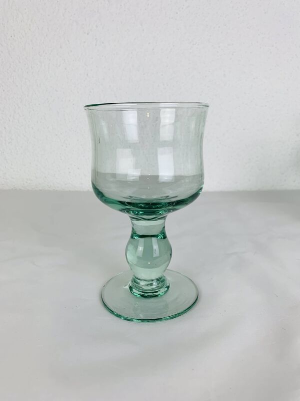10 verres à pieds vintage fait main