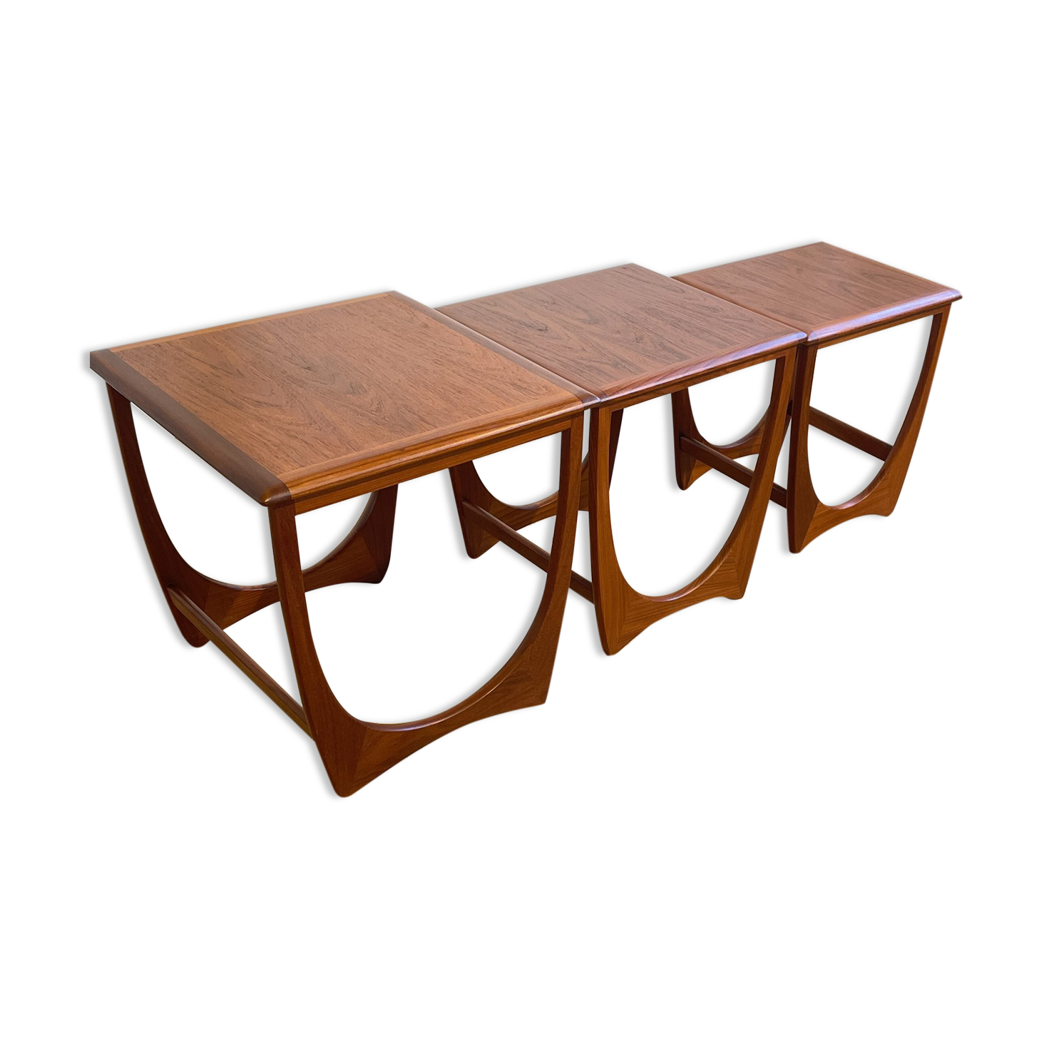 Teak trundle coffee table