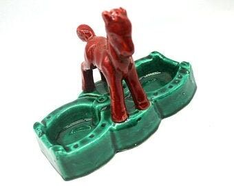 Salt and pepper shaker horse slurry