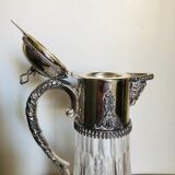 Cut crystal pourer