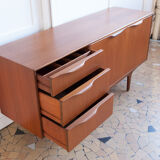 McIntosh Dunvegan sideboard, 153cm