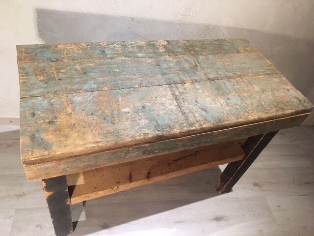 Lapidary's old little establishment