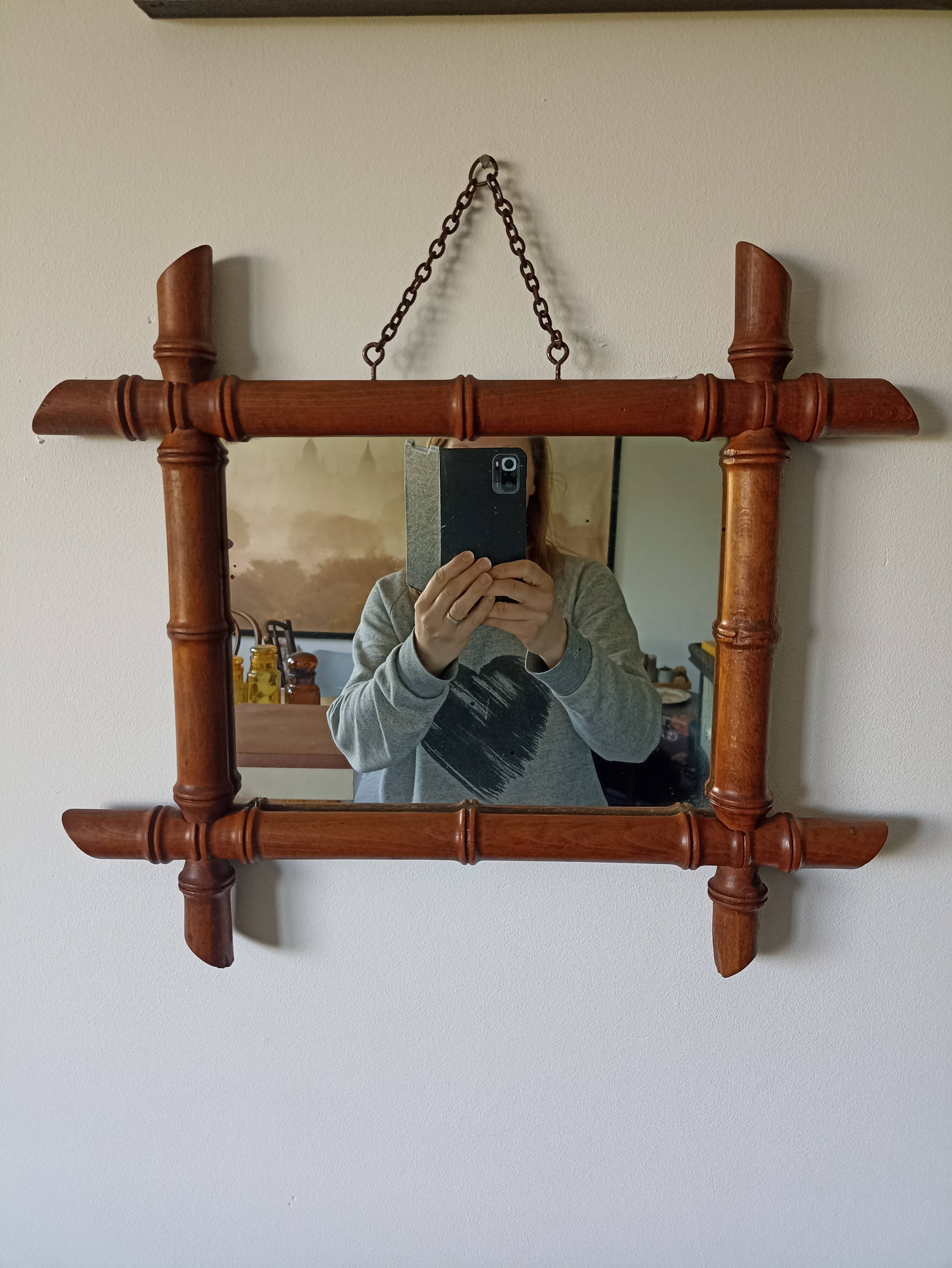 Bamboo mirror