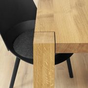 Table e15 ta19 Sloane – Philipp Mainzer – oiled European oak – 250 cm