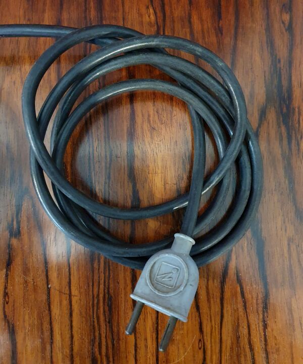 Lampe de bureau moderniste - métal patiné - ca 1950