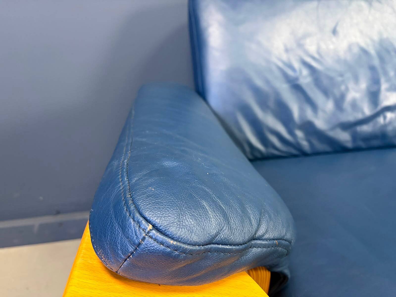Vintage Pegasus 3 seater reclining sofa by Ekornes, Norway, 1990s