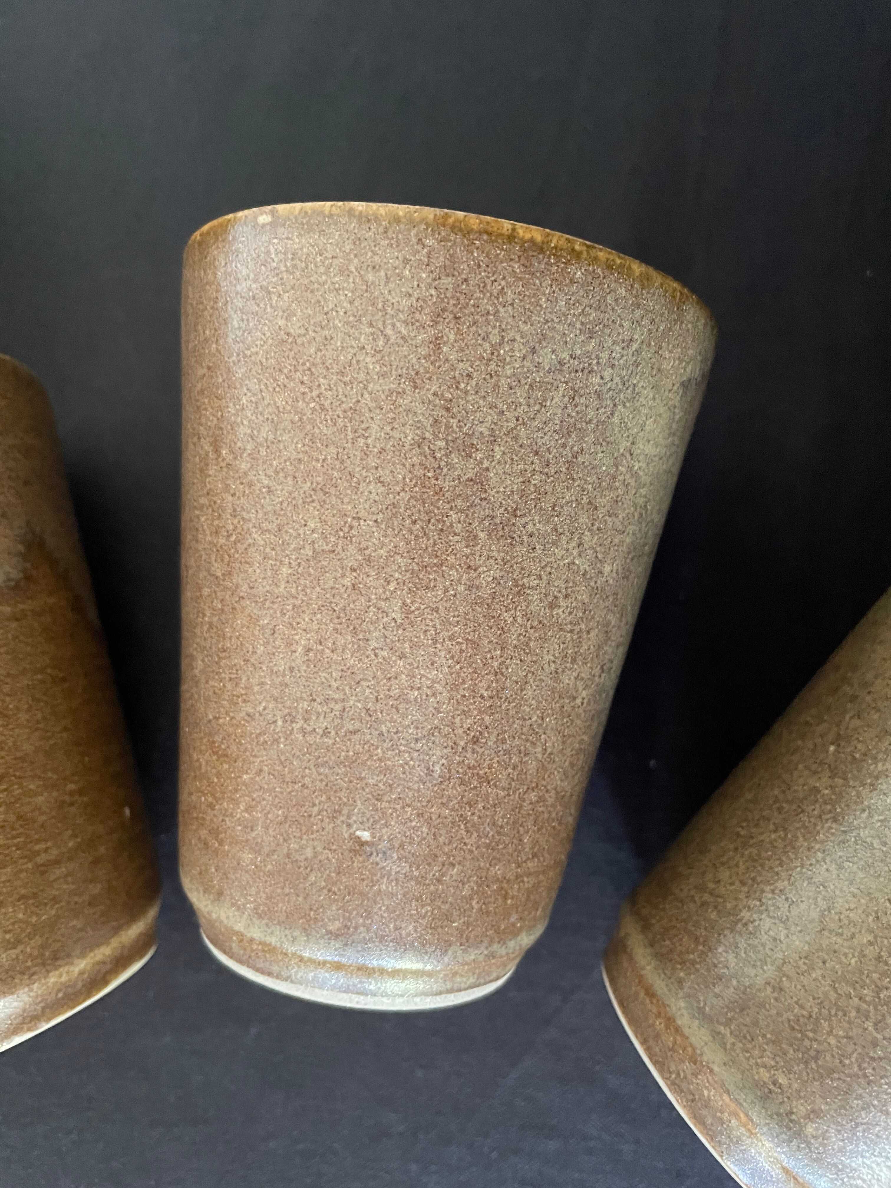 Digoin stoneware cups