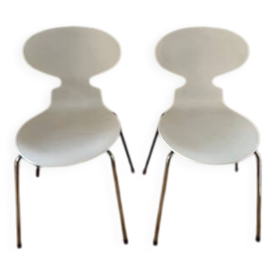 Paire d'authentiques chaises Fourmi FRITZ HANSEN/ARNE JACOBSEN