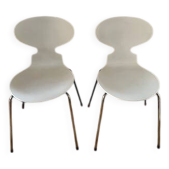 Paire d'authentiques chaises Fourmi FRITZ HANSEN/ARNE JACOBSEN