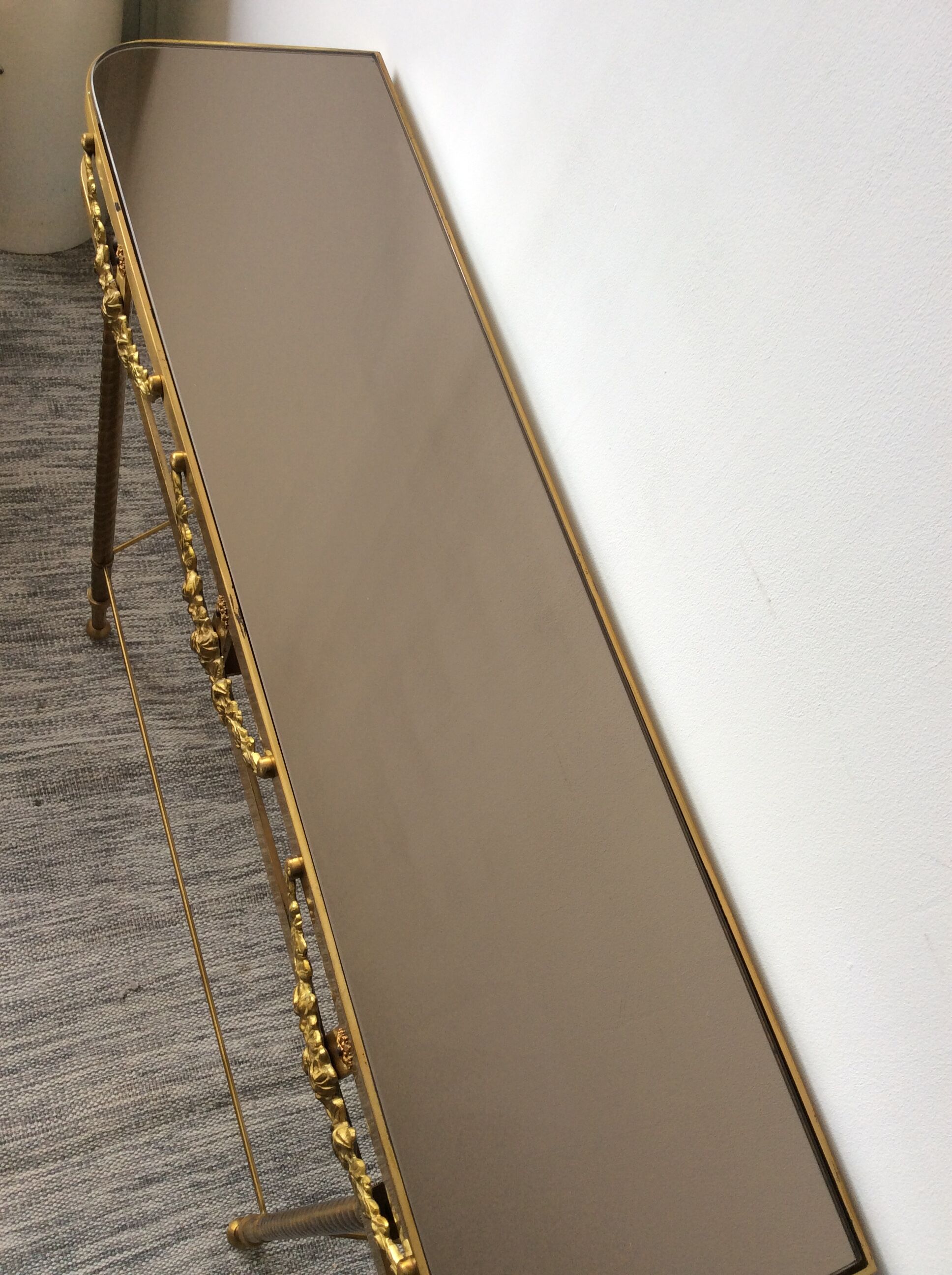 Console en bronze de style Louis XVI