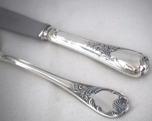 Christofle Marly cutlery set of 142 pieces, silver-plated, in excellent condition, new box.