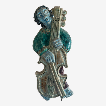 Pottery of kerbigot - cellist musician
