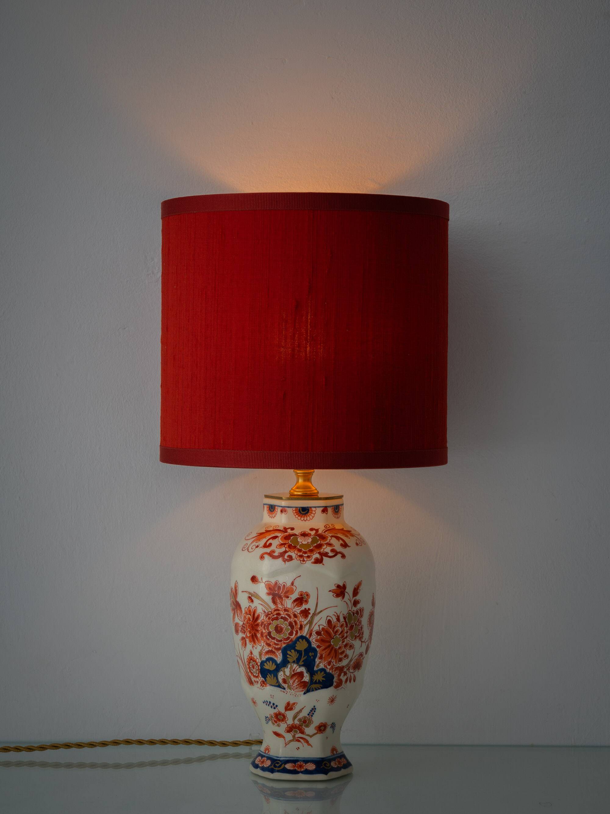 Pair of "Pijnacker" Imari Style Table Lamps from Royal Delft, Hand-Painted with Silk Shades