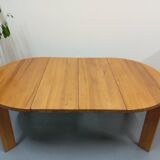 Maison Regain round/oval table in Elm