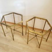 Paire de tables basses en faux bambou dans le goût de Bagues ca.1960.