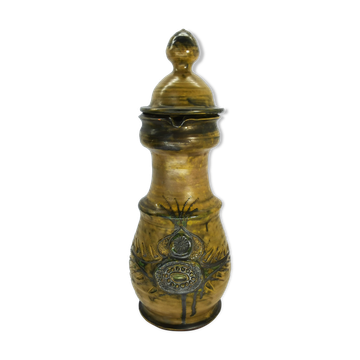 Pichet carafe avec couvercle, signé