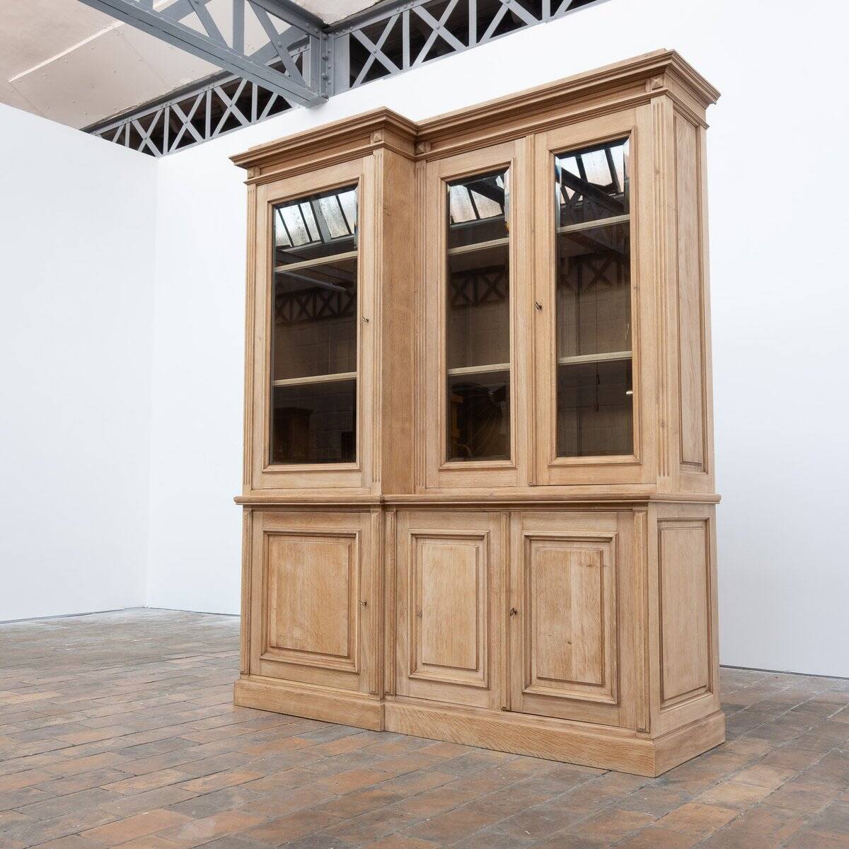 Raw Oak Display Bookcase, France, 1950