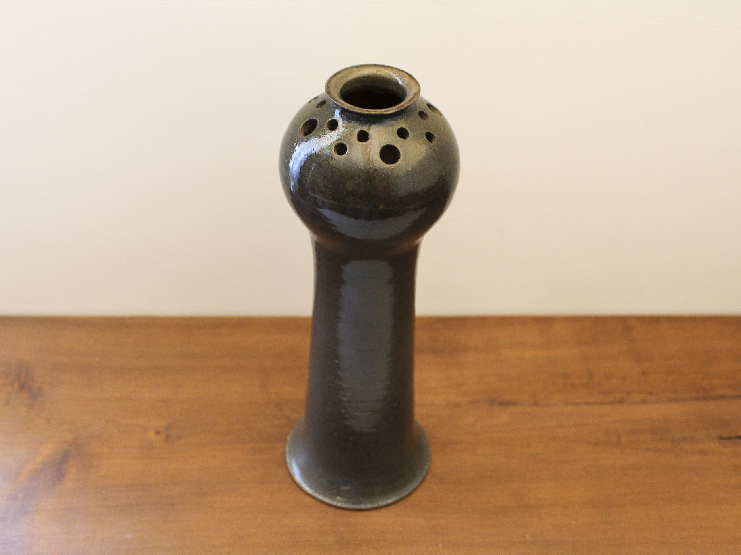 Vase pique flowers ceramic