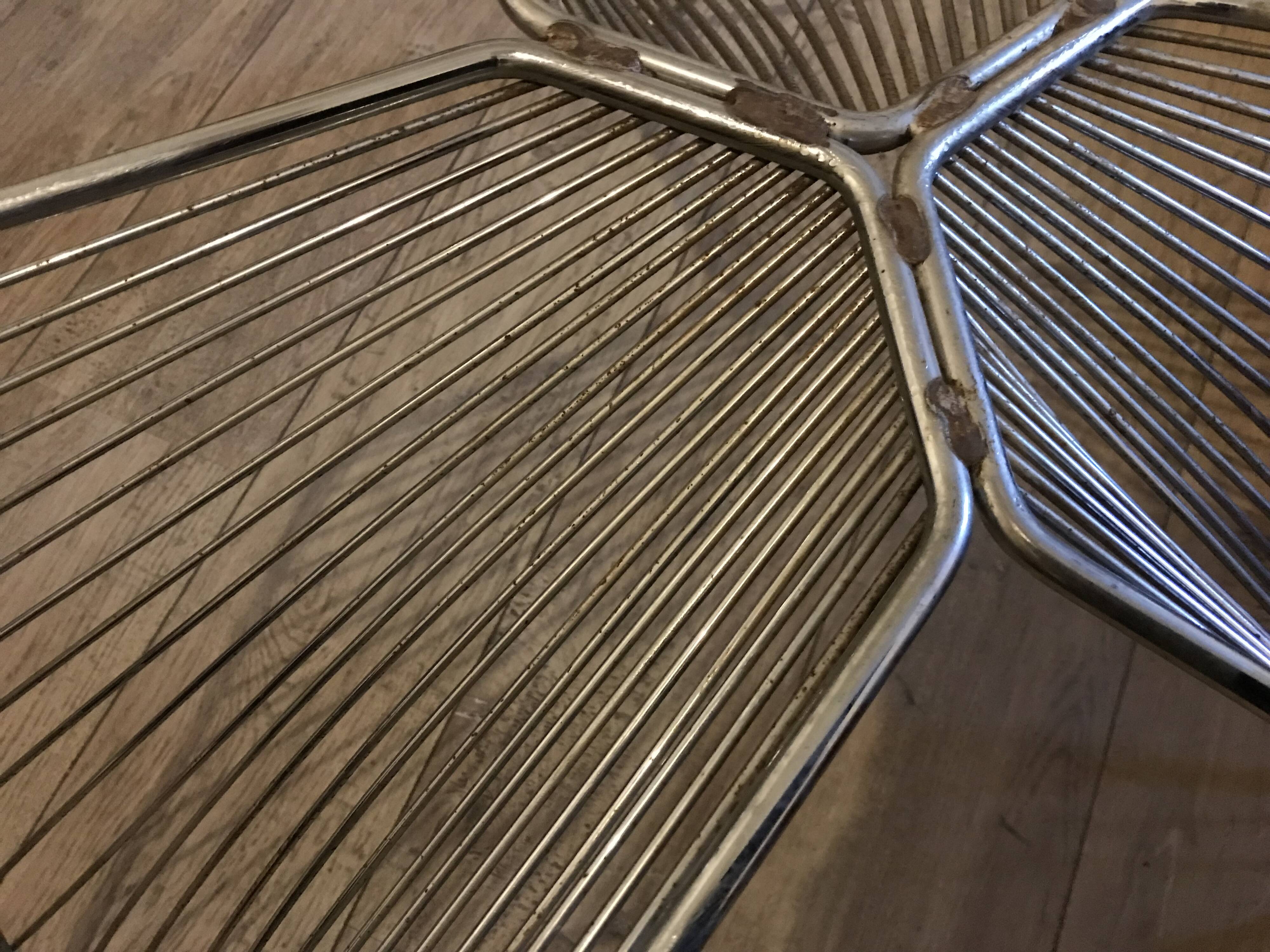 Vintage 1970's coffee table in chrome steel wire and smoked glass