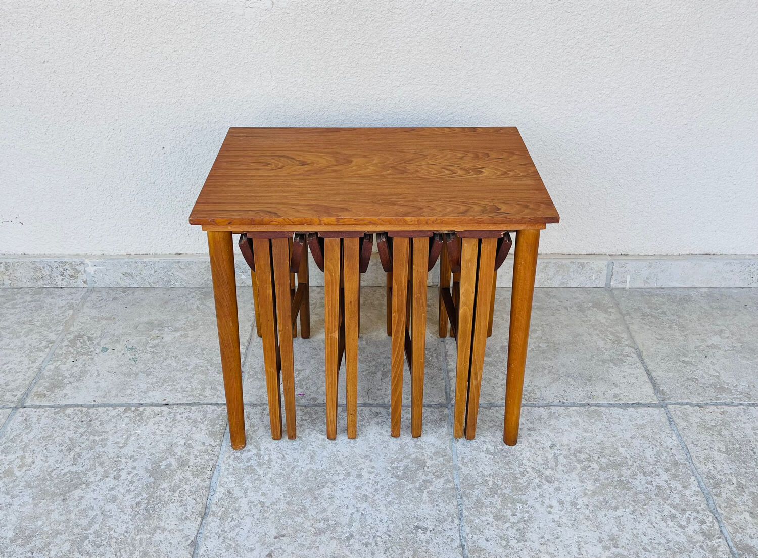 Vintage Scandinavian coffee table in teak from the 1960s.