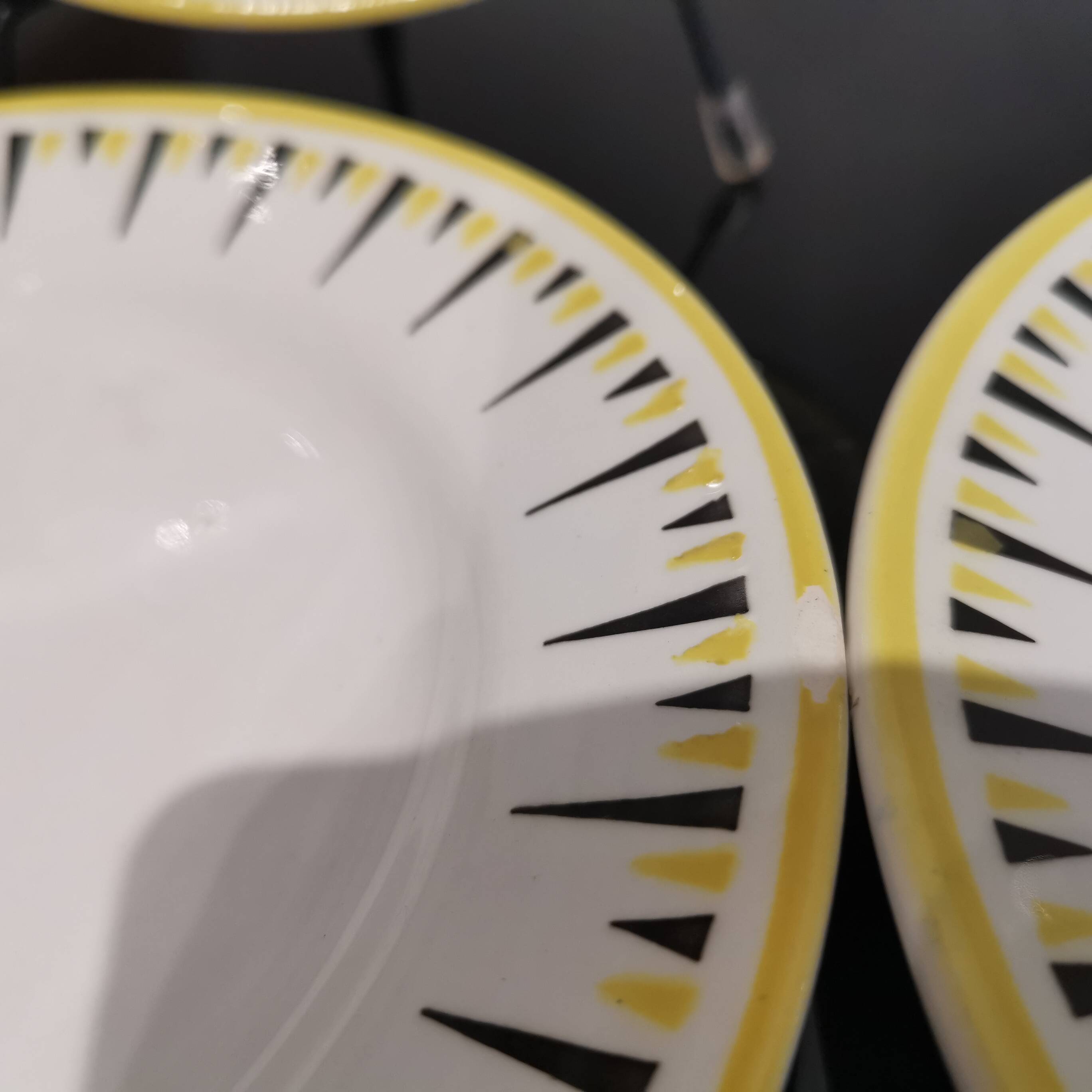 6 dessert plates from the 50s in yellow & black Badonviller earthenware