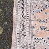 Pakistani carpets