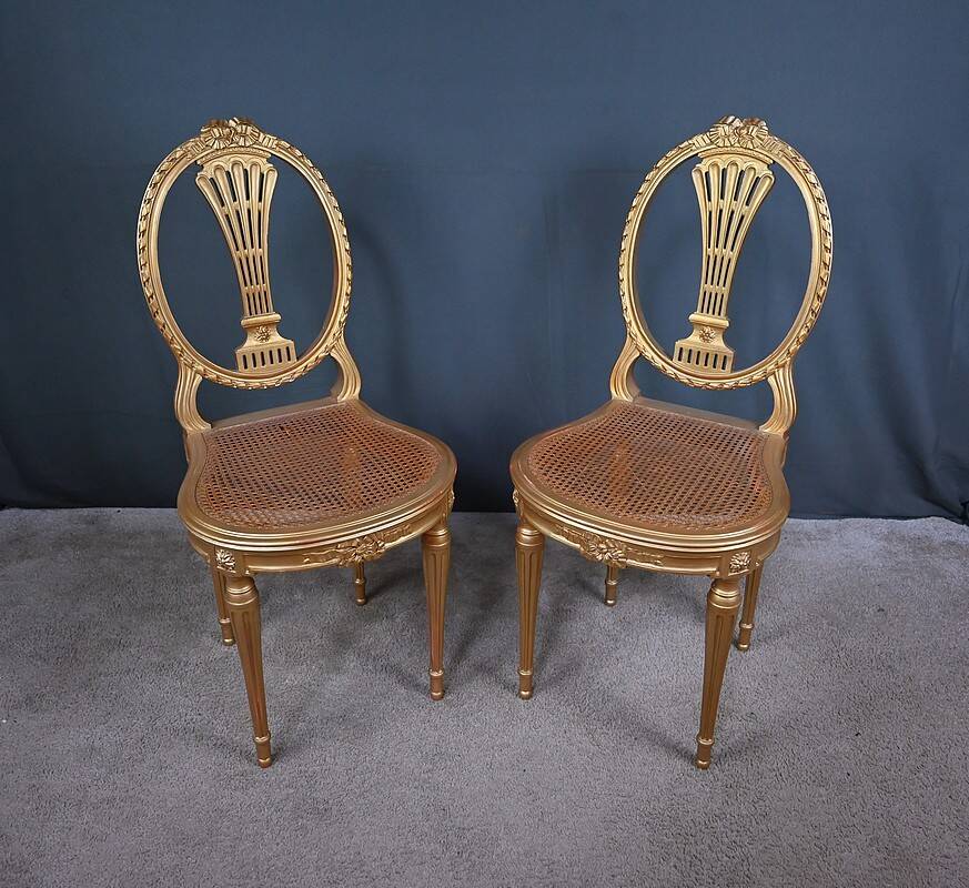 Paire de Chaises en Bois Doré, style Louis XVI – Début XXe