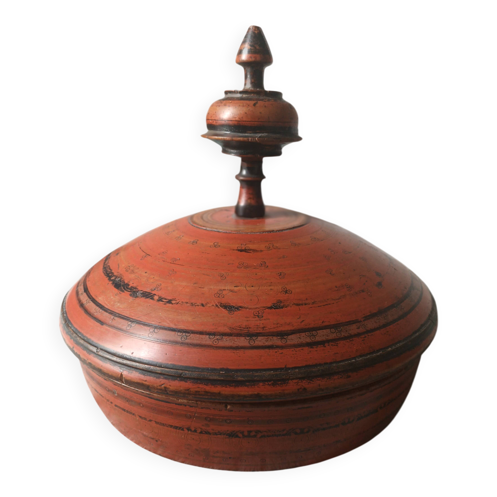 Large antique lacquered wooden Chapati box, ethnic offering box 35cm