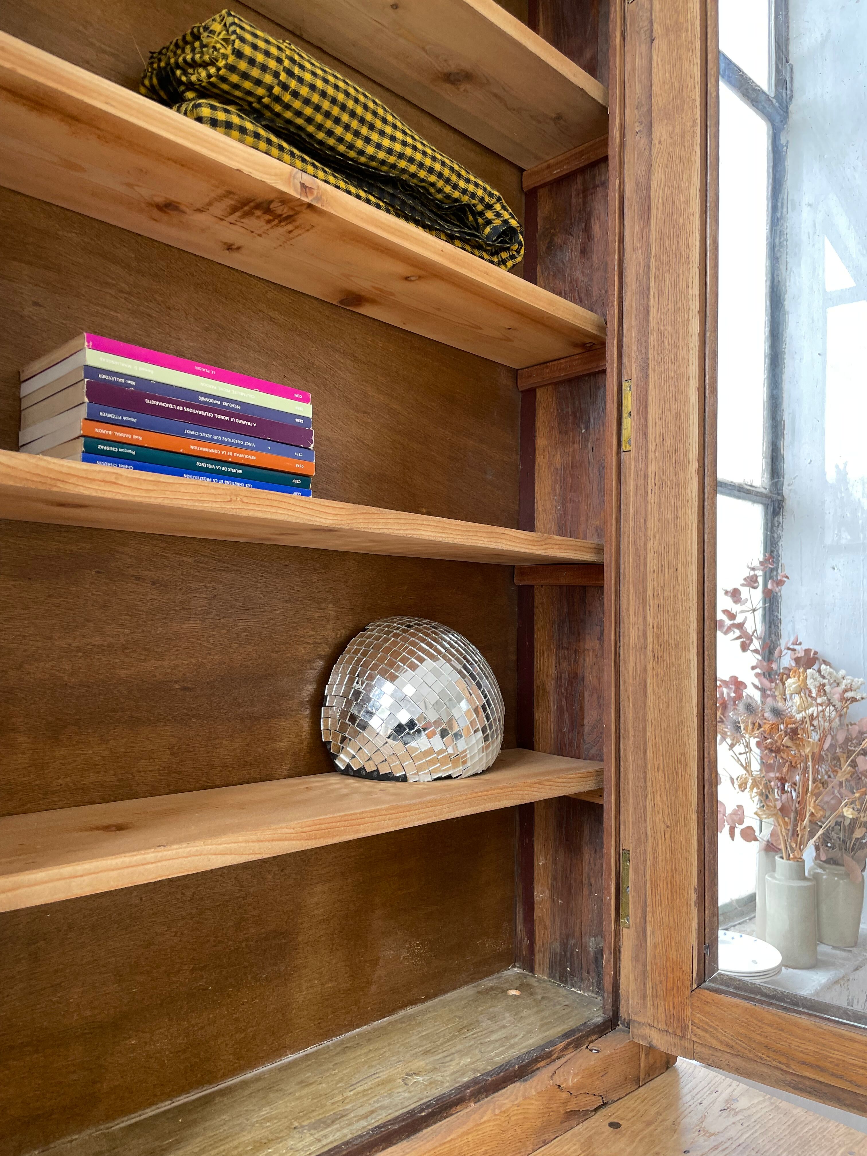 Oak showcase bookcase