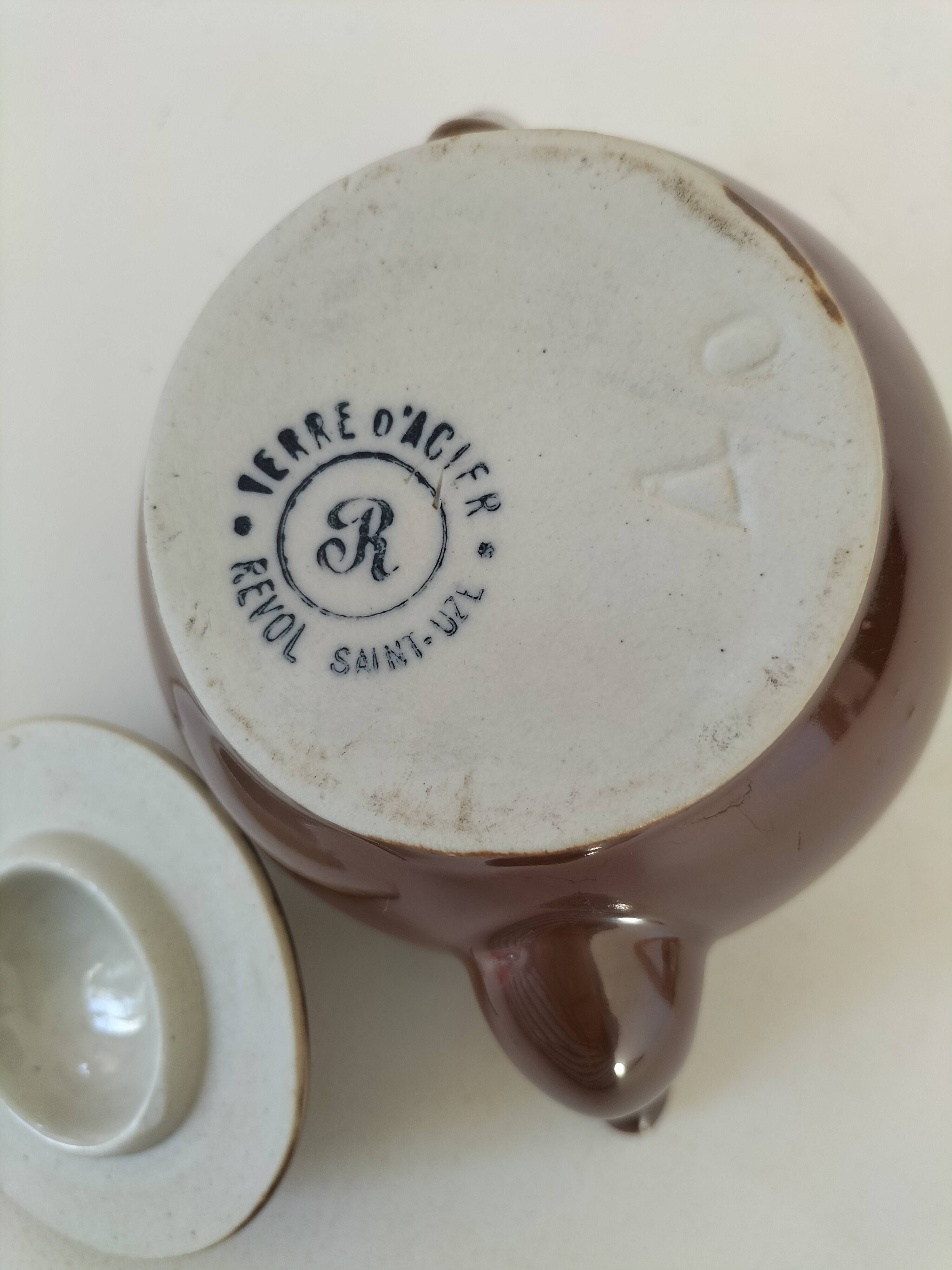 Selfish teapot in brown stoneware “Terre d’Acier” – Revol Saint-Uze