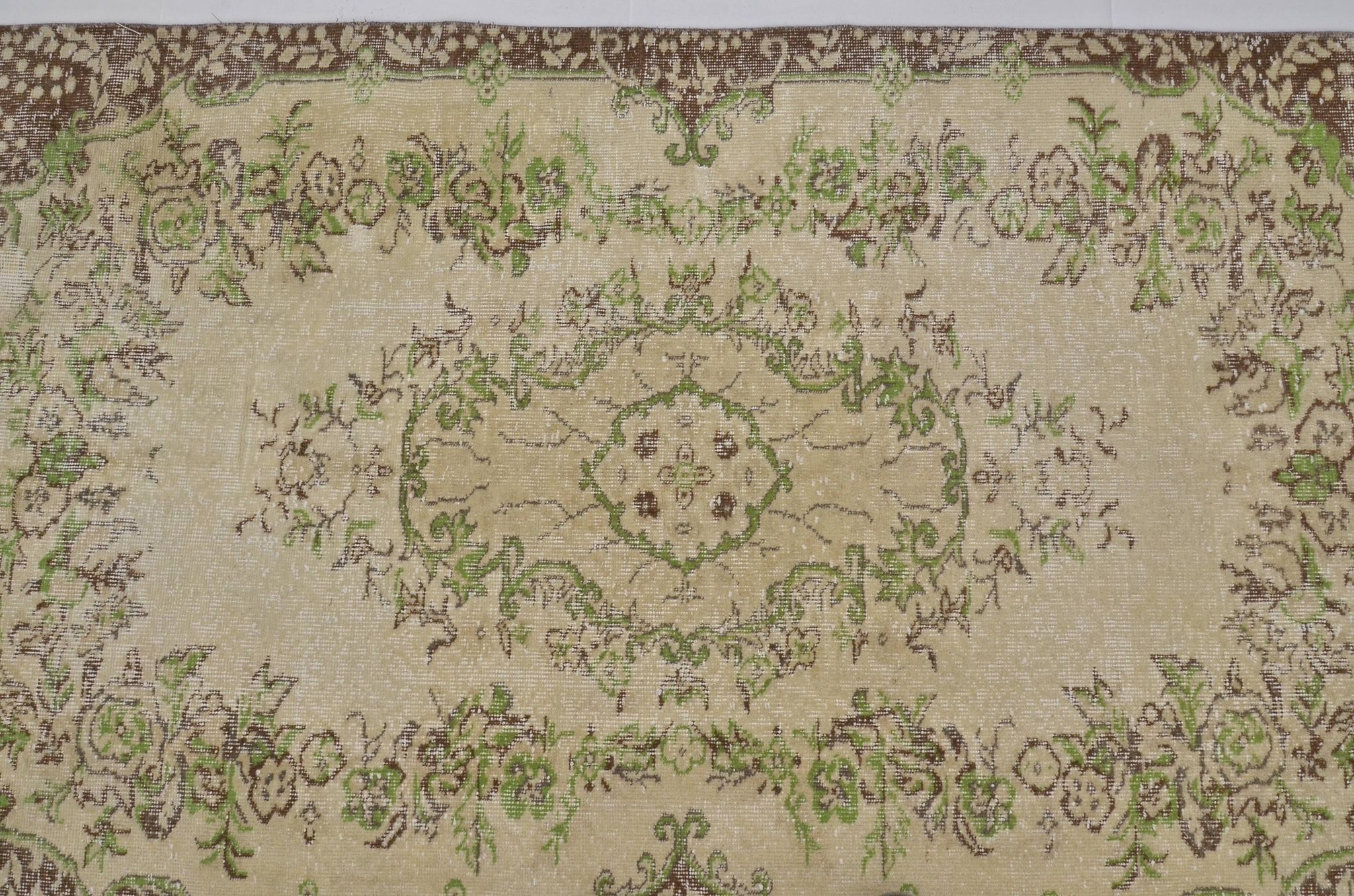 Vintage Anatolian Ouhak Carpet sku 2337