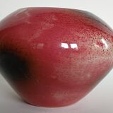 Max Idlas pink ceramic ball vase