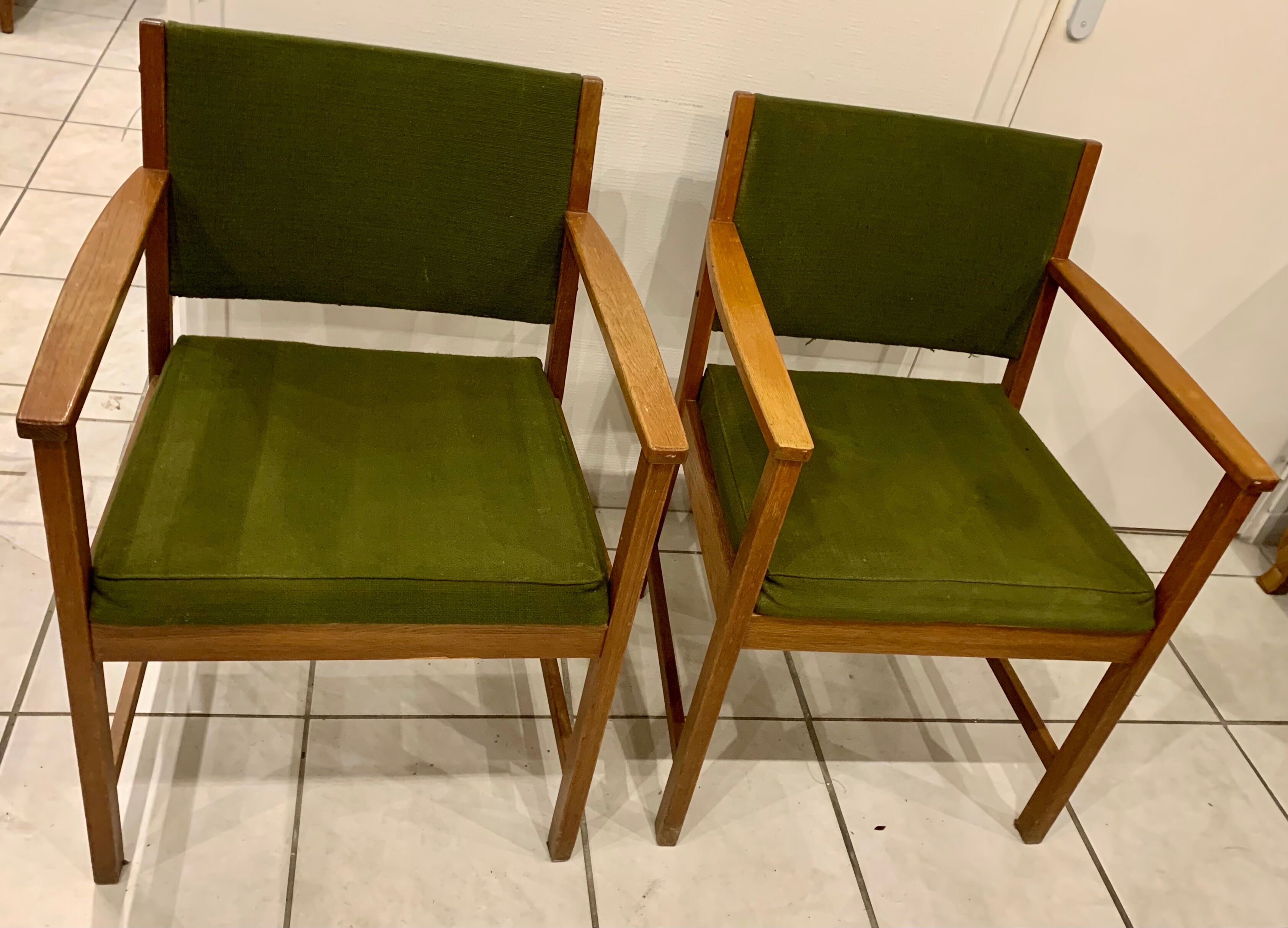 Pair of Scandinavian armchairs in teak 60s