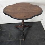 Old oak pedestal table