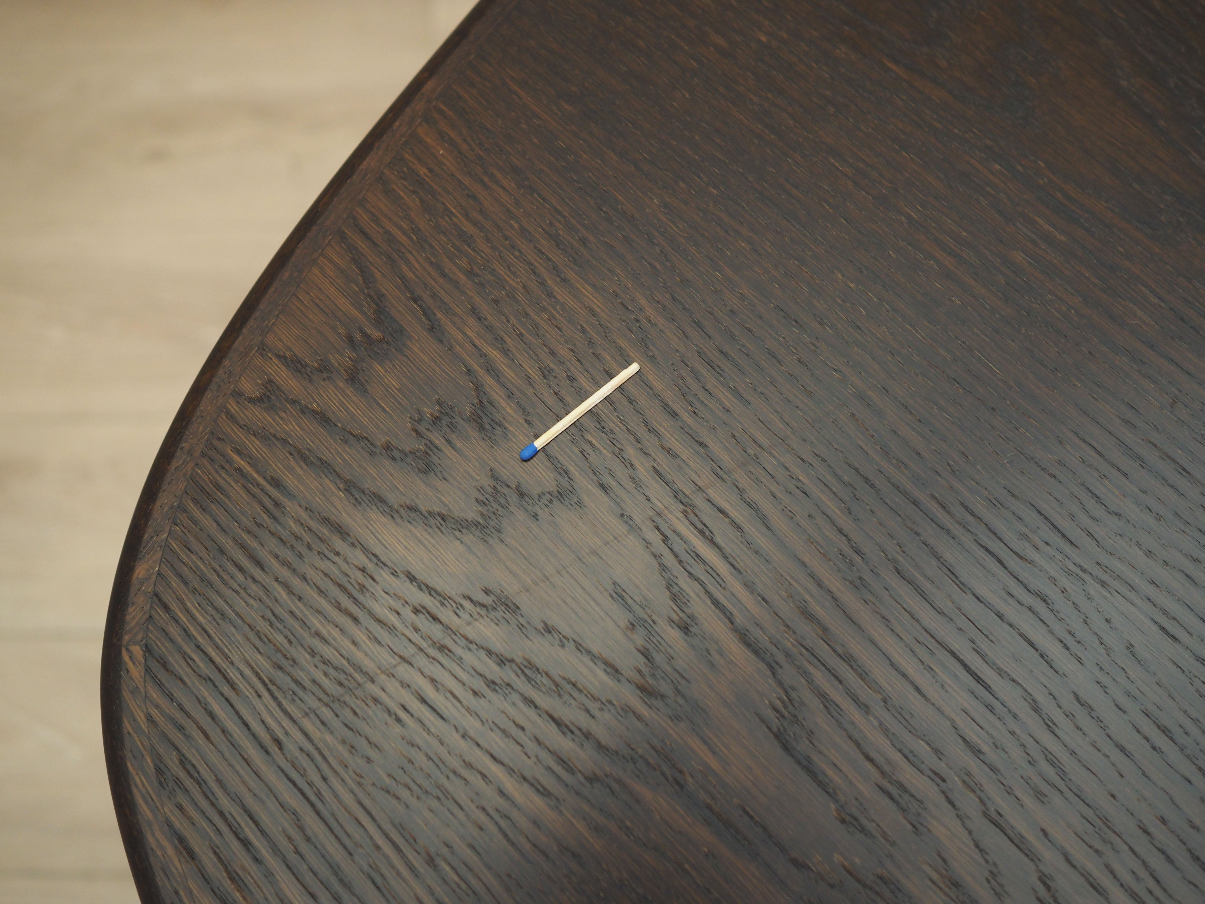 Oak table, Danish design, 1970s, manufacturer: Skovby