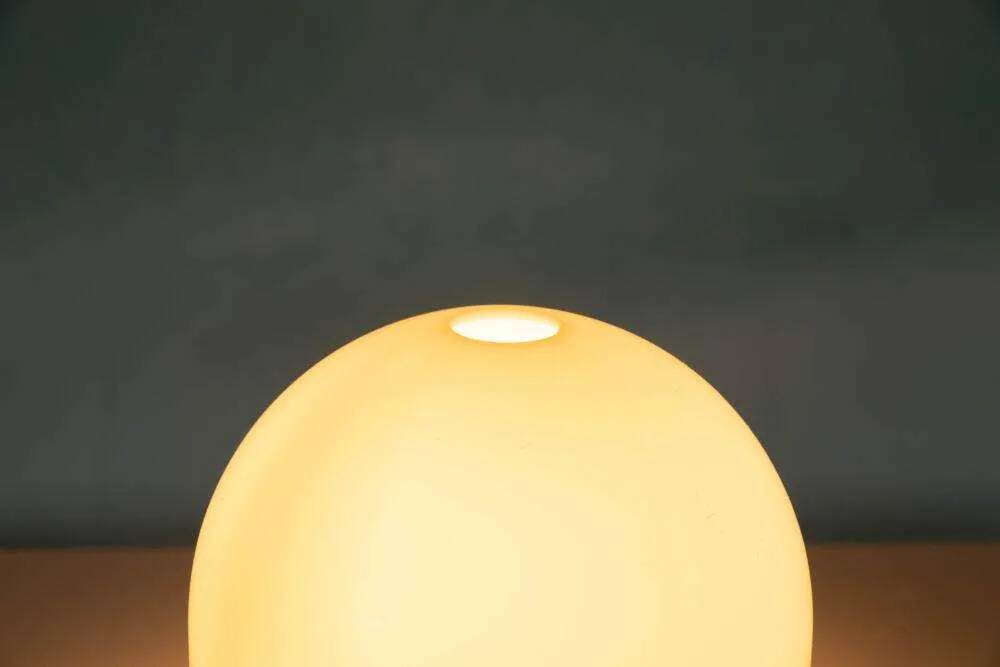 Mushroom table lamp, space age design, Italian 1970s.