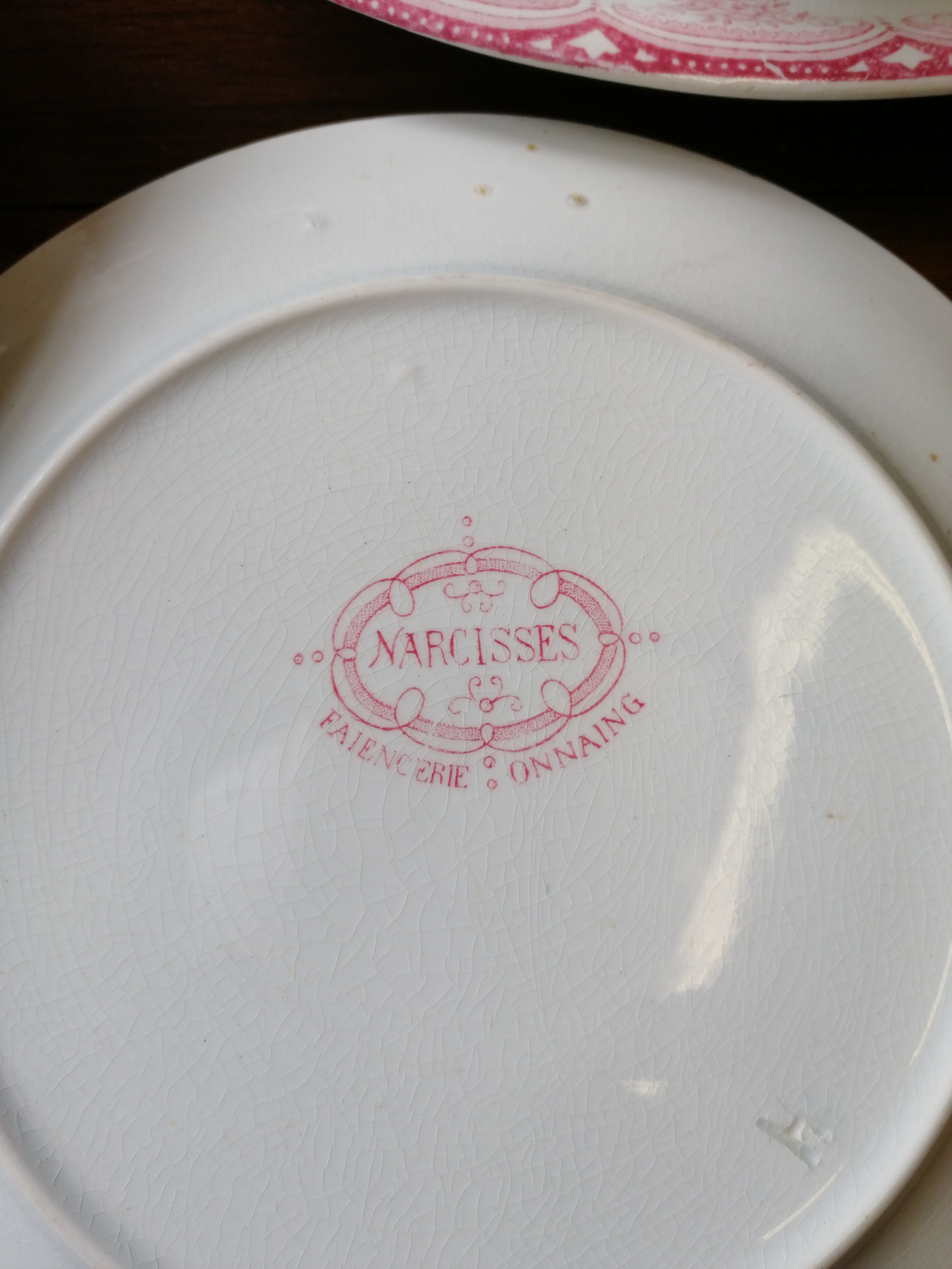 Assiettes en faïence Onnaing