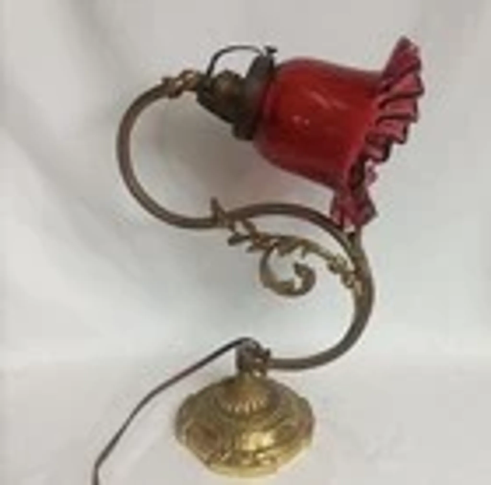 Ancienne lampe de table en bronze fin XIXe S. - Etat de marche - Hauteur 33 cm