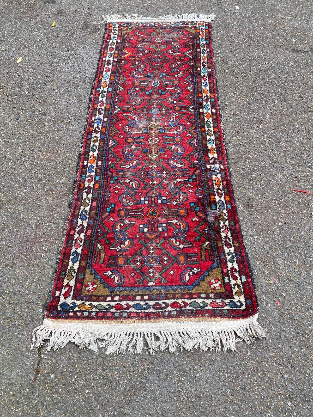 Handmade long hallway rug in burgundy wool, 75x200
