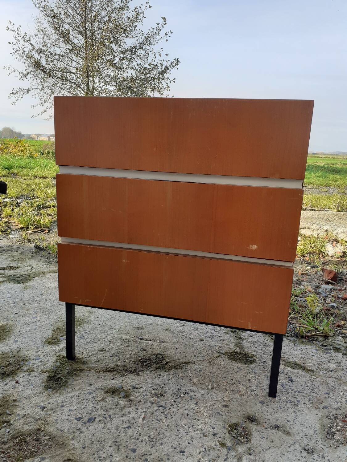 Small chest of drawers