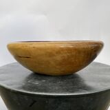 Plat en bois brulé